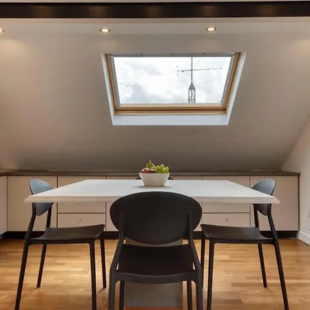 Royal -montenapoleone- Lejlighed